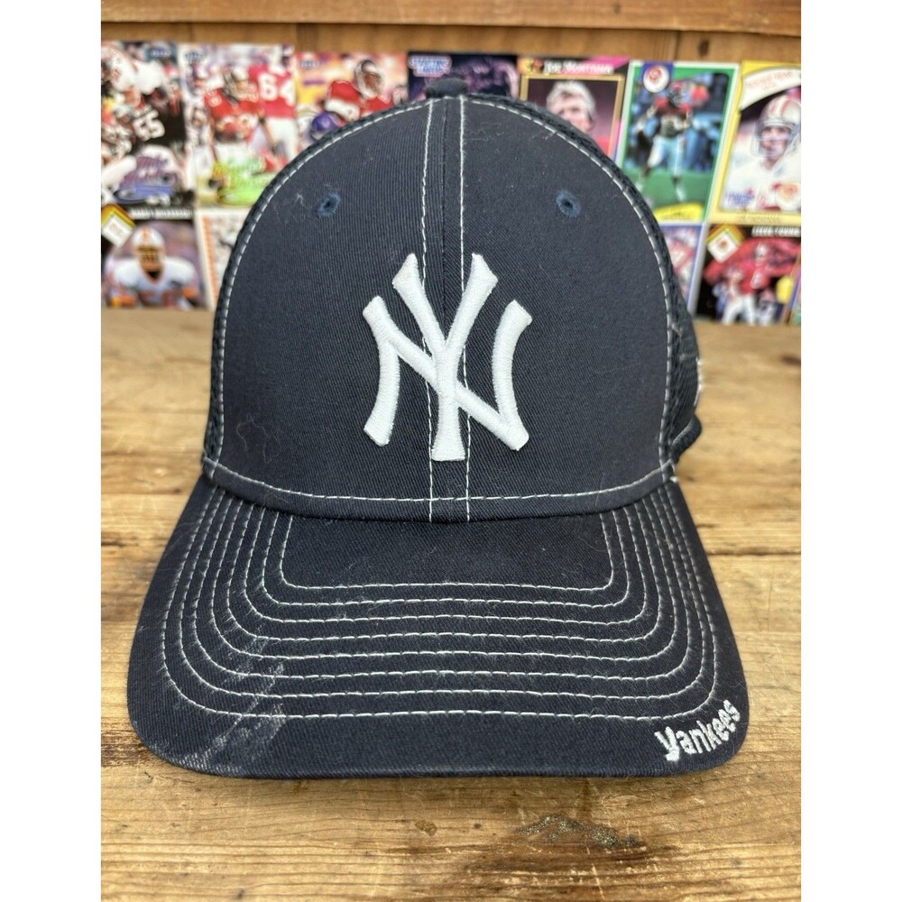 new york yankees New Era 39thirty hat Cap Small / Medium MLB Baseball Navy Blue